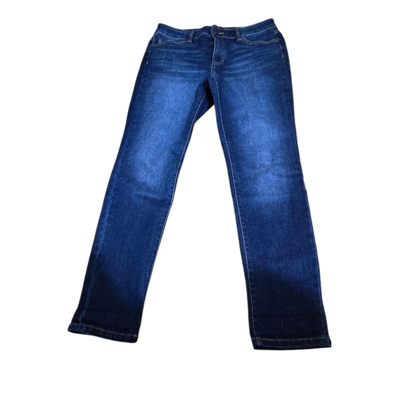 Stylish Blue Denim Jeans - Picture 2 of 6